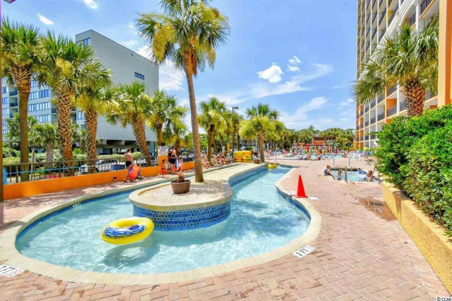 Oversized Ocean View Queen Suite With Beautiful Fireplace And Accents - Sleeps 4 Guests! Myrtle Beach Room photo